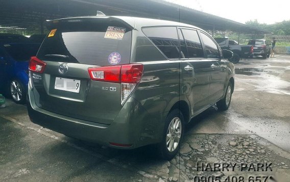Sell Grey Toyota Innova 2016 in Pasay-2