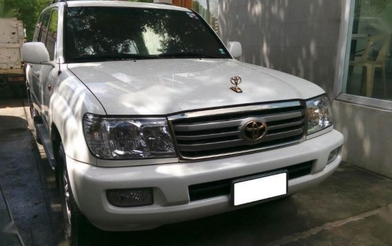 Sell White Toyota Land Cruiser in Quezon City-5