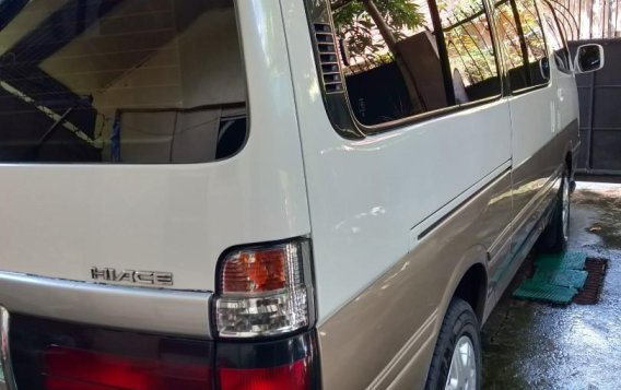 White Toyota Hiace Super Grandia 2002 for sale in Iloilo-2