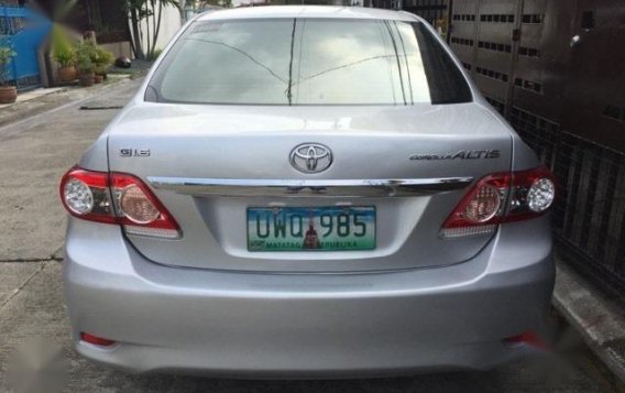 Silver Toyota Corolla Altis 2014 for sale in Quezon City-9