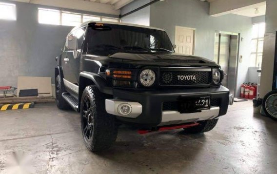 Black Toyota FJ Cruiser 2015 for sale in Manila