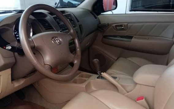 Black Toyota Fortuner 2008 for sale in Quezon City-3