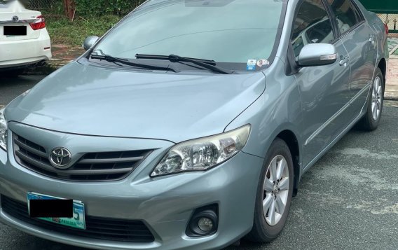 Silver Toyota Corolla Altis 2013 for sale in Quezon City-4