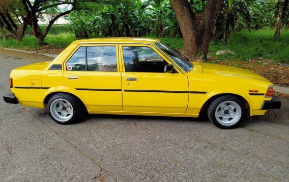 Sell Yellow Toyota Corolla 1983 in Manila-6