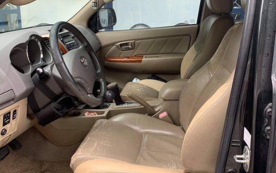 Selling Grey 2009 Toyota Fortuner in Manila-5