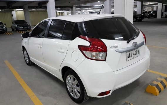 White Toyota Yaris 2014 for sale in Manila-1
