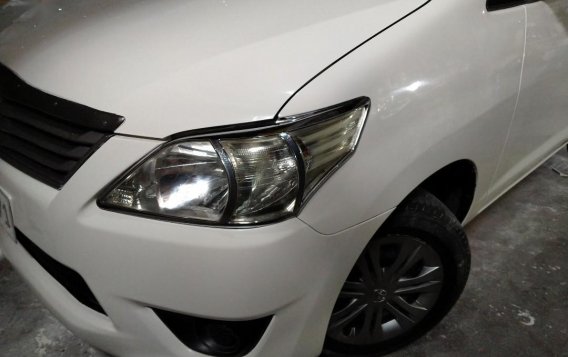 White Toyota Innova  2014 for sale in Caloocan-4