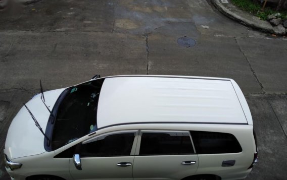 White Toyota Innova  2014 for sale in Caloocan-9