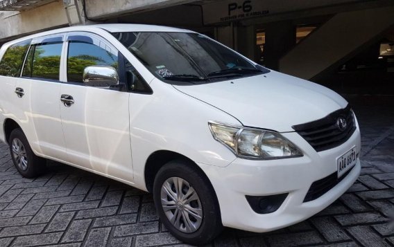 White Toyota Innova  2014 for sale in Caloocan-1
