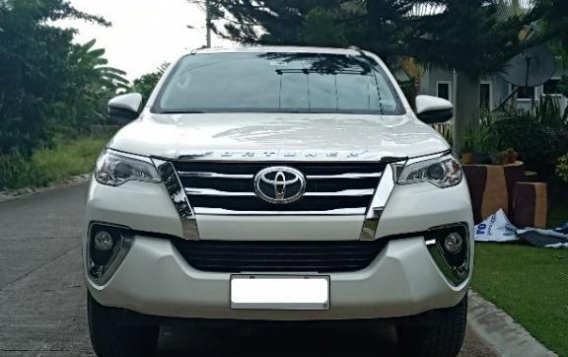 Sell Pearl White 2018 Toyota Fortuner in Davao City-1