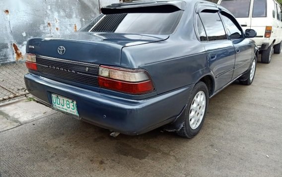 Grey Toyota Corolla 1995 for sale in San Fernando-3