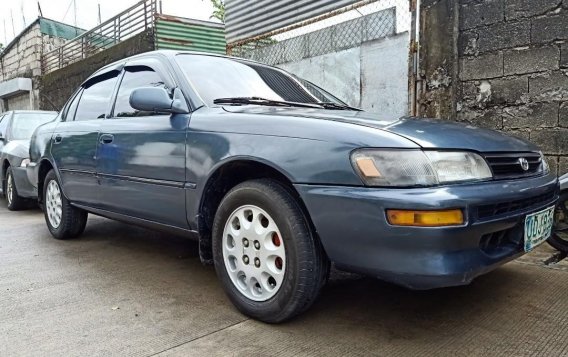Grey Toyota Corolla 1995 for sale in San Fernando