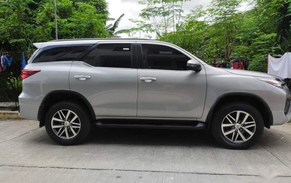 Selling Silver Toyota Fortuner 2018 in Quezon City