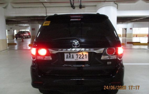 Sell Black 2015 Toyota Fortuner in Makati-5