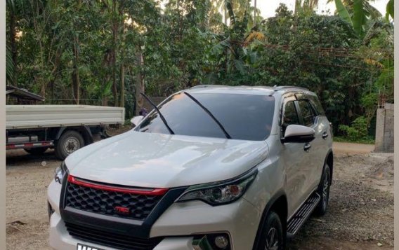 Selling White Toyota Fortuner 2019 in Santo Tomas
