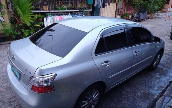 Selling Grey Toyota Vios 2012 Sedan in Manila-2