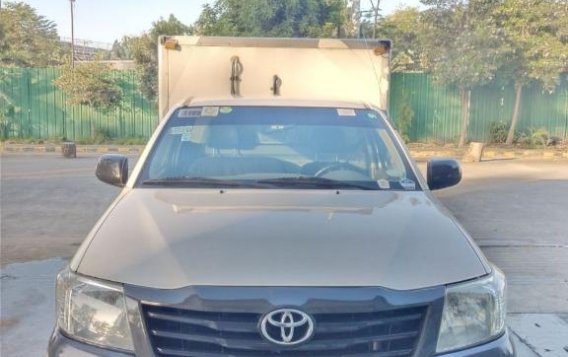 Selling Silver Toyota Hilux 2009 in Santa Rosa-1