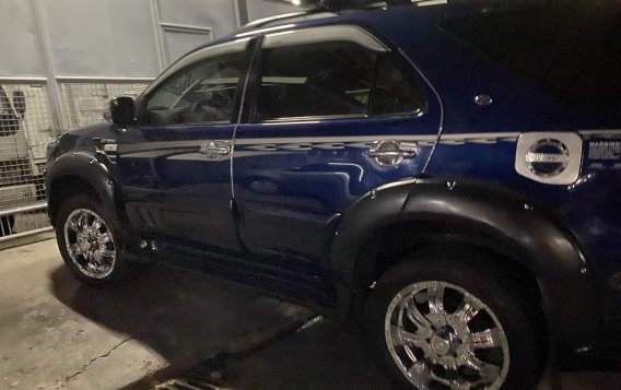 Blue Toyota Fortuner 2008 for sale in Manila-1