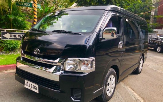 Selling Black Toyota Hiace 2015 in Makati