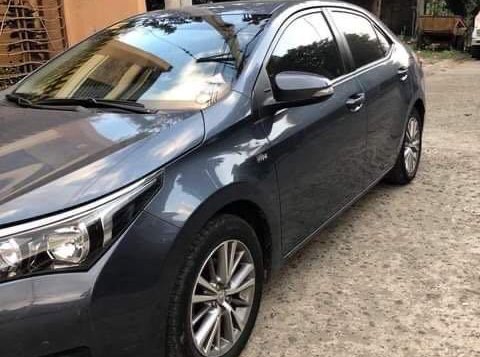 Selling Grey Toyota Corolla 2016 in Parañaque