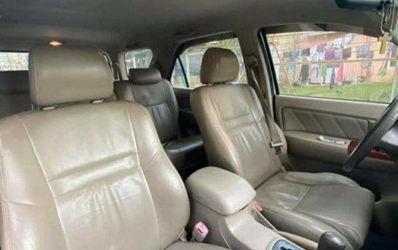 Toyota Fortuner 2.7 7 Seater (A) 2009-3