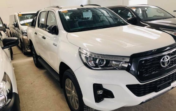 White Toyota Conquest 2020 for sale in Manila-6