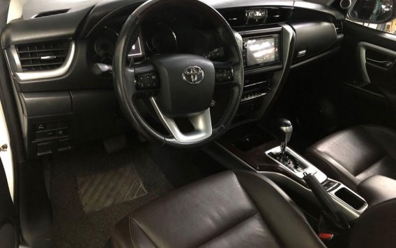 Toyota Fortuner 2.4 V Auto 2016-3