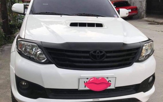 Sell White 2016 Toyota Fortuner in Olongapo City-1