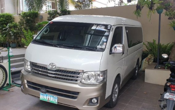 White Toyota Hiace Super Grandia 2011 for sale in San Juan-1