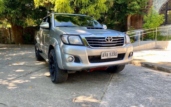 Silver Toyota Hilux 2015 for sale in Laoag City-2
