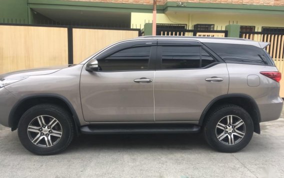 Silver Toyota Fortuner 2016 for sale in Manila