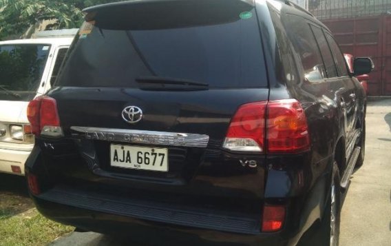 Selling Black Toyota Land Cruiser 2015 in Caloocan-1