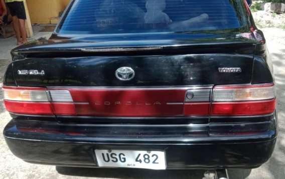 Selling Black Toyota Corolla 1997 in Floridablanca-2