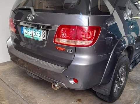 Silver Toyota Fortuner 2015 for sale in Pasig-1
