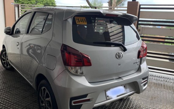 Brightsilver Toyota Wigo 2019 for sale in Manila-4