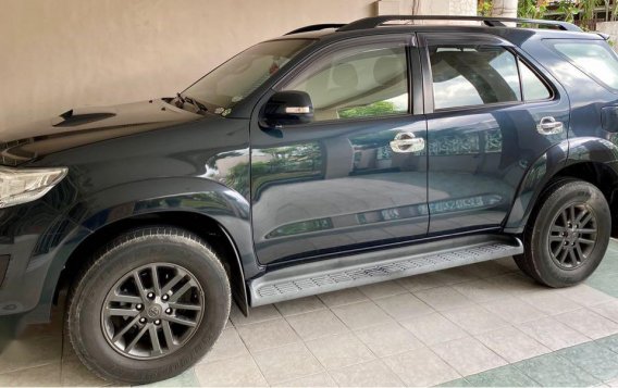 Selling Grey Toyota Fortuner 2014 in Parañaque-1