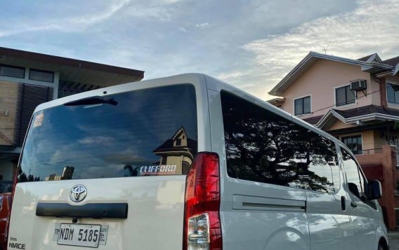 White Toyota Hiace 2019 for sale in Taytay-2