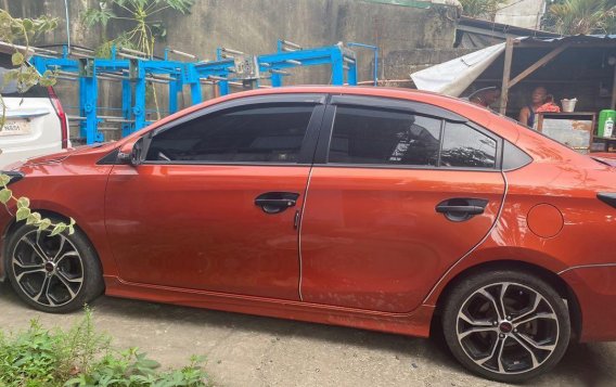 Orange Toyota Vios 2015 for sale in Valenzuela