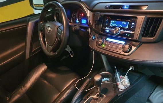 Toyota RAV4 2014-6