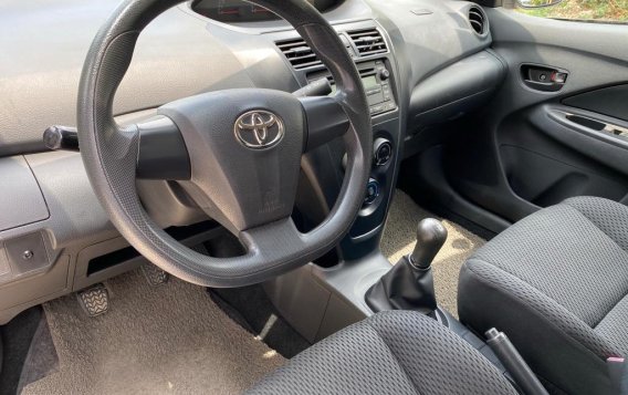 Blue Toyota Vios 2010 for sale in Quezon-1