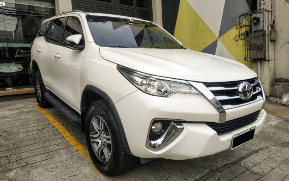 White Toyota Fortuner 2016 for sale in Mandaluyong