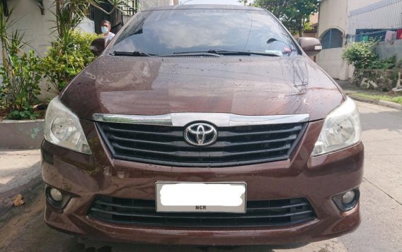 Red Toyota Innova 2014 for sale in Paranaque -5