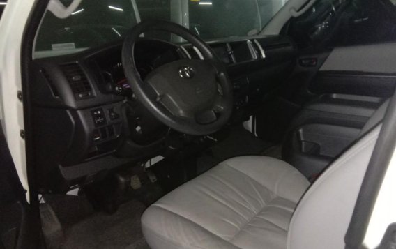 White Toyota Grandia 2019 for sale in Manila-5