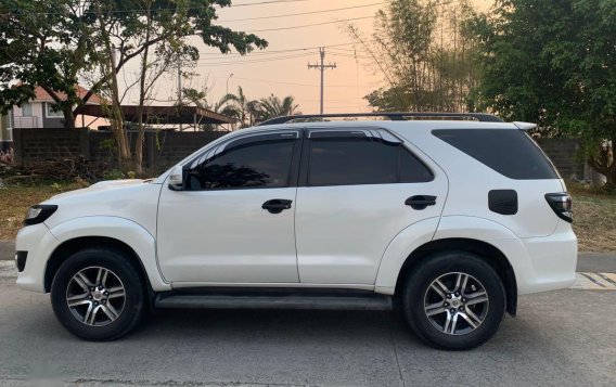 Selling Pearl White Toyota Fortuner 2015 in Pasay-3