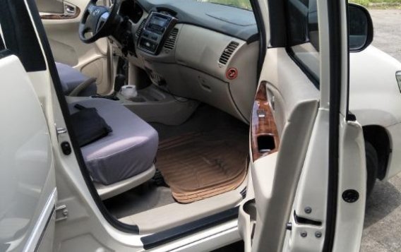 Sell Pearl White 2014 Toyota Innova in Dasmariñas-4