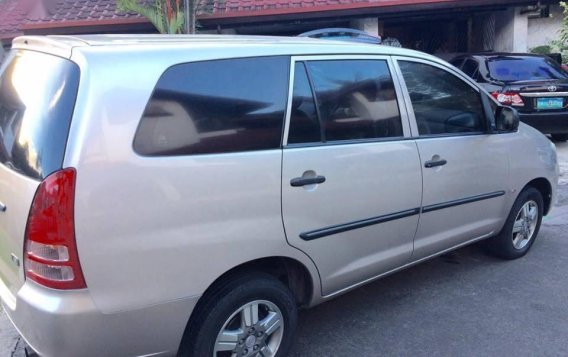 Silver Toyota Innova 2008 for sale in San Juan City-2