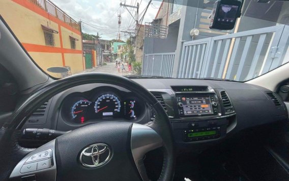 Grey Toyota Fortuner 2015 for sale in Valenzuela-6