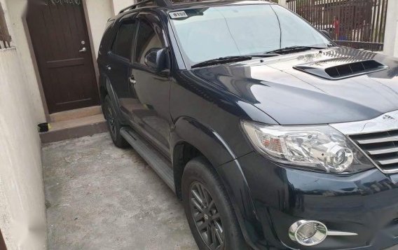 Grey Toyota Fortuner 2015 for sale in Valenzuela-3