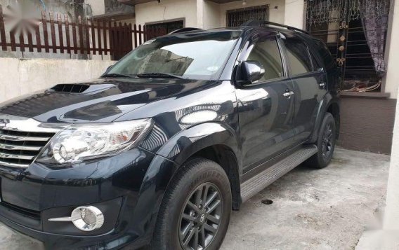 Grey Toyota Fortuner 2015 for sale in Valenzuela-4