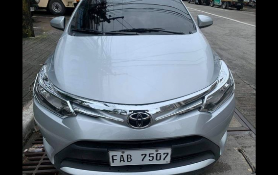 Selling Brightsilver Toyota Vios 2017 in Caloocan